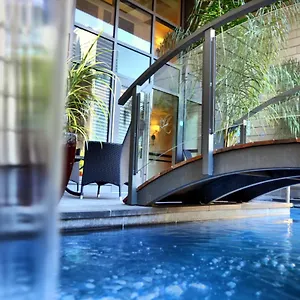 4* Hotel Le St-martin Centre-ville - Particulier
